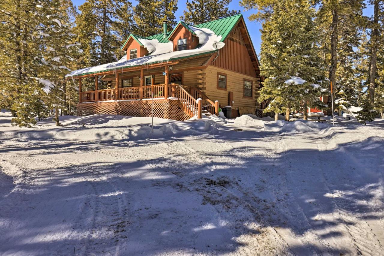 Rustic Duck Creek Village Cabin With Fire Pit! Eksteriør bilde