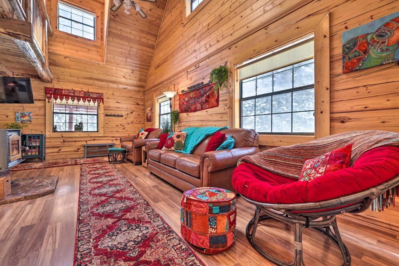 Rustic Duck Creek Village Cabin With Fire Pit! Eksteriør bilde